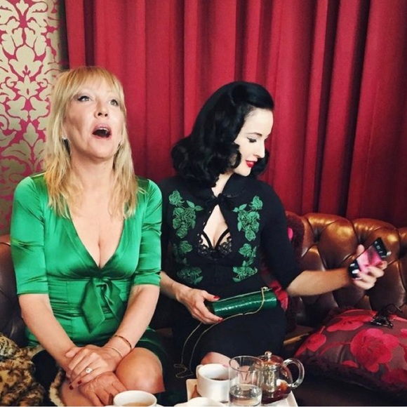 Wheels and Dollbaby Dita Cardigan Black with Emerald Embroidered 12 NWT - Picture 10 of 10